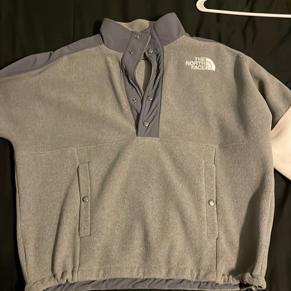 The North Face Pullover